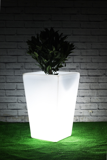 Large Barrington LED Illuminated Planter