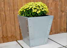 Melbourn Galvanised Planter