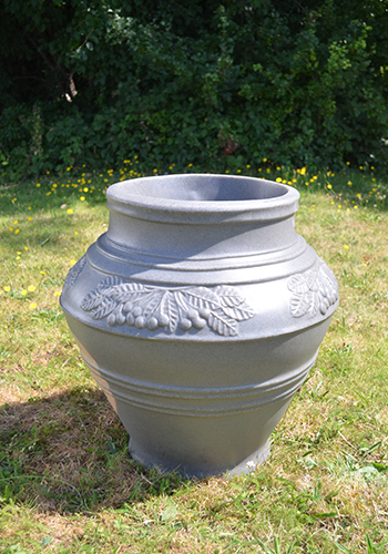  garden urn