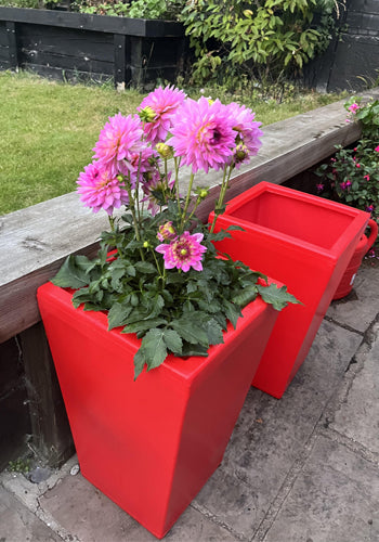 Barrington Garden Planter In Red